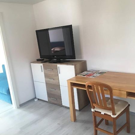 Moderne Wohnung Mit 74 M² Wohnflaeche Frauenhofen Exterior photo