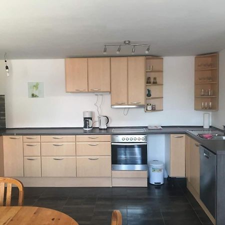 Moderne Wohnung Mit 74 M² Wohnflaeche Frauenhofen Exterior photo