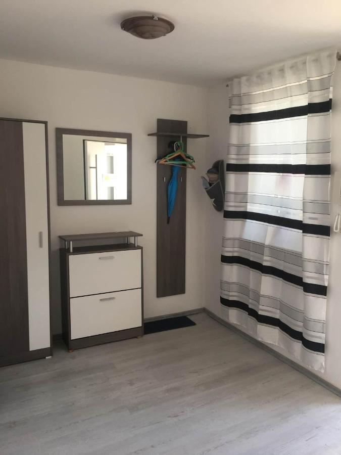 Moderne Wohnung Mit 74 M² Wohnflaeche Frauenhofen Exterior photo